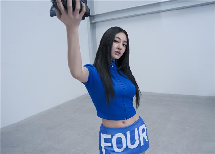 TWICE : Gallery